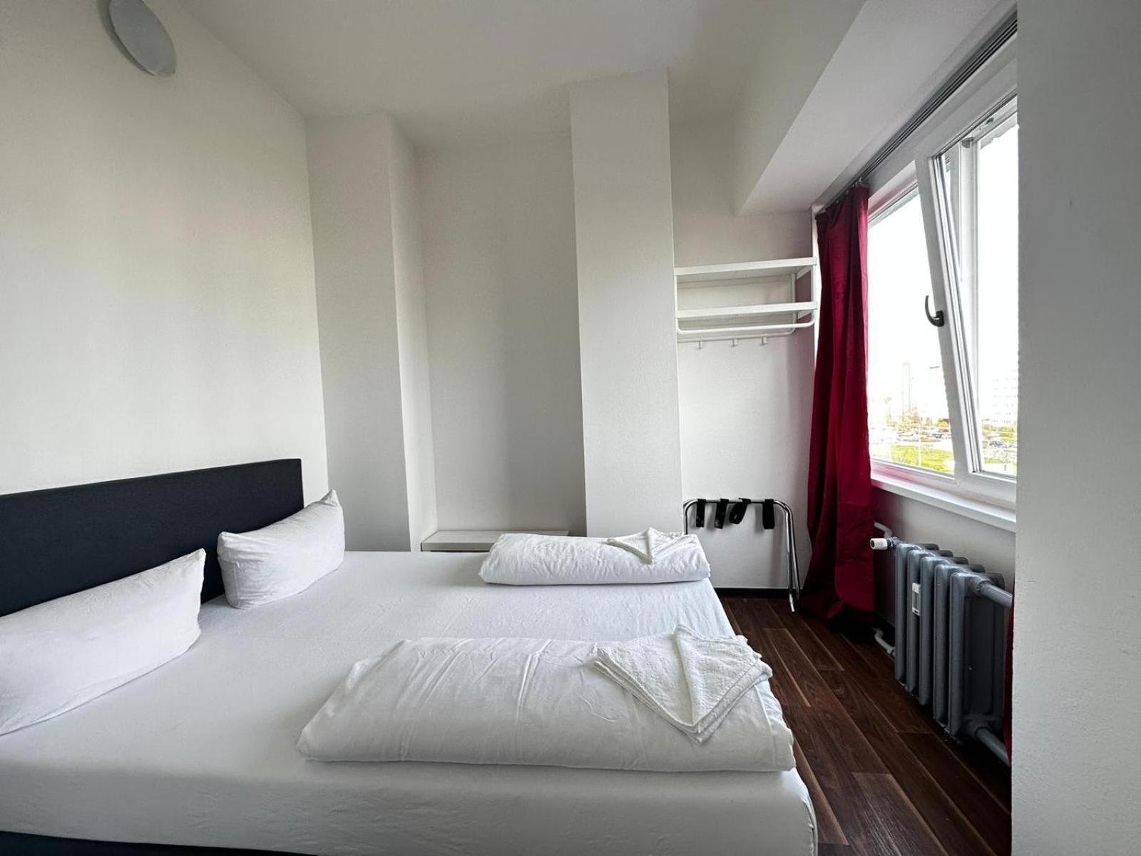 Ootel.Com Berlin Extérieur photo