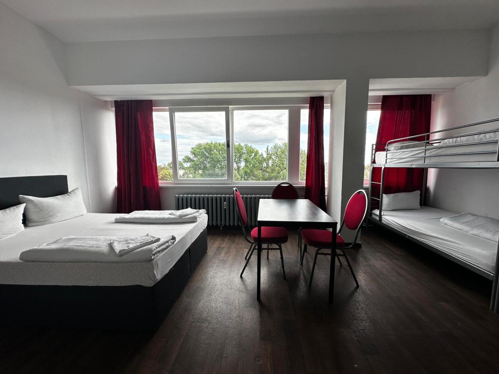 Ootel.Com Berlin Extérieur photo